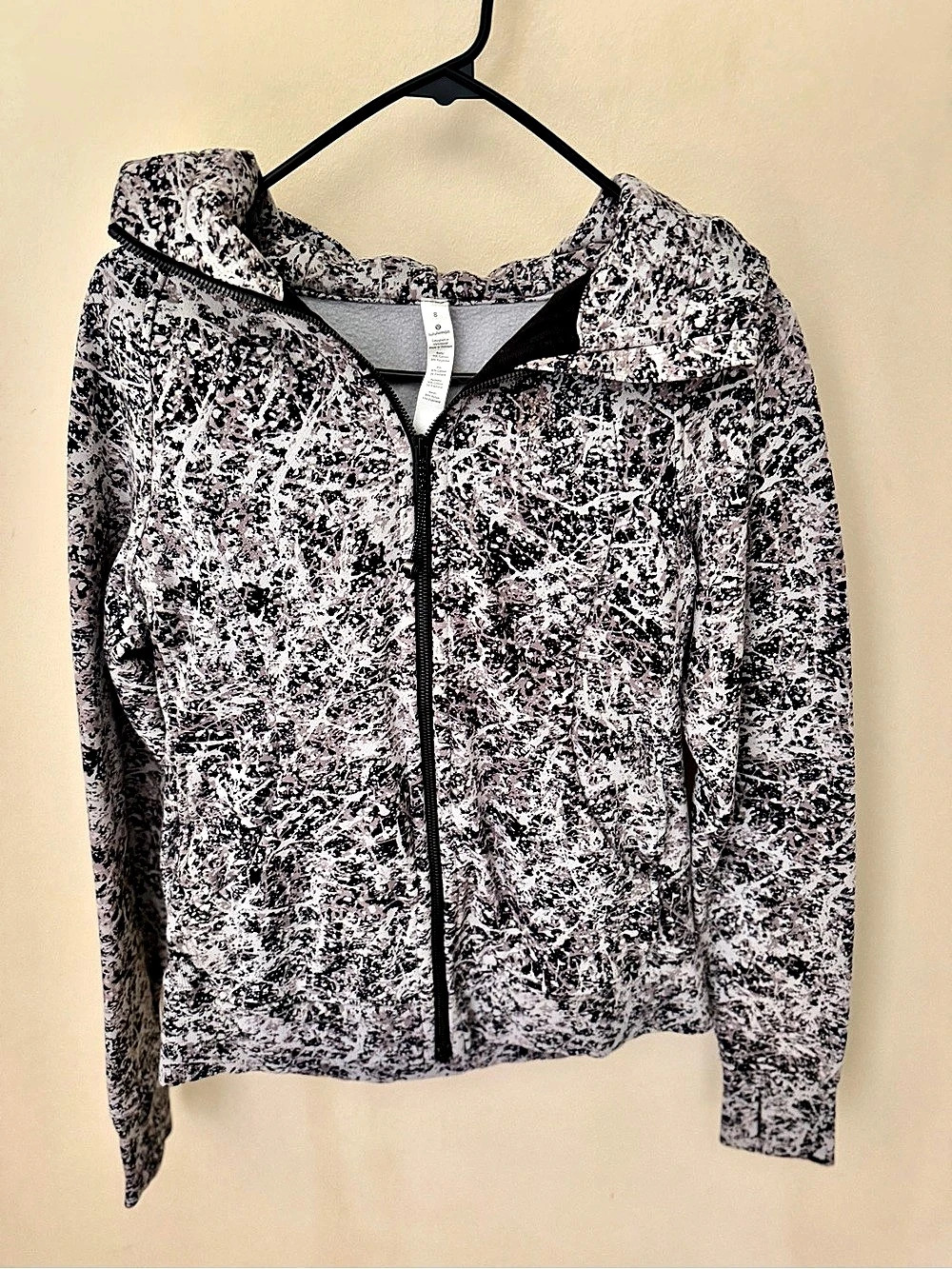 lululemon Scuba Hoodie *Light Cotton Fleece Pink & Black Jacket Size 8